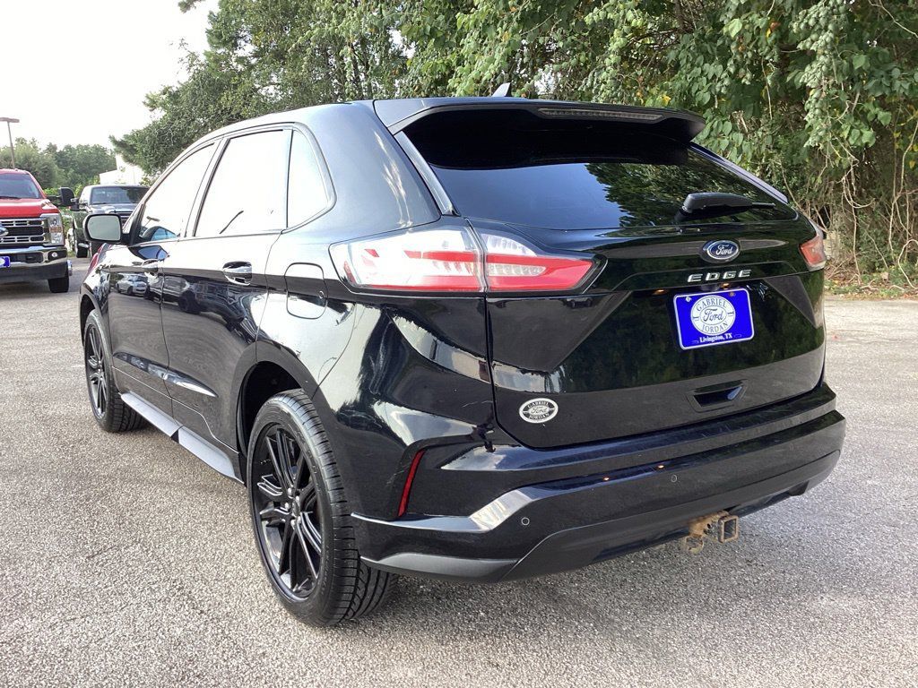Used 2022 Ford Edge ST-Line w/ Class II Trailer Tow Package AWD/4WD image 9