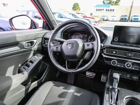 Certified 2024 Honda Civic Sport image 4