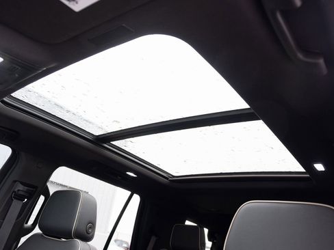 Used 2025 Chevrolet Tahoe Premier w/ Sun And Tow Package image 13