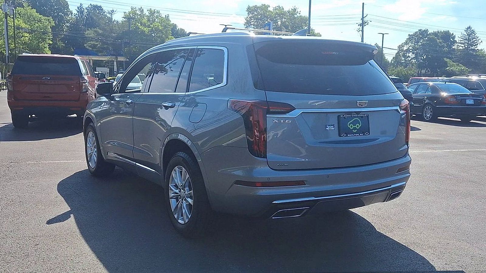 Certified 2025 Cadillac XT6 Luxury AWD/4WD image 9