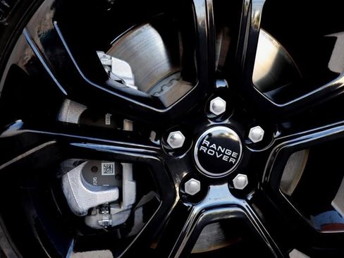 Used 2023 Land Rover Range Rover Evoque S image 87