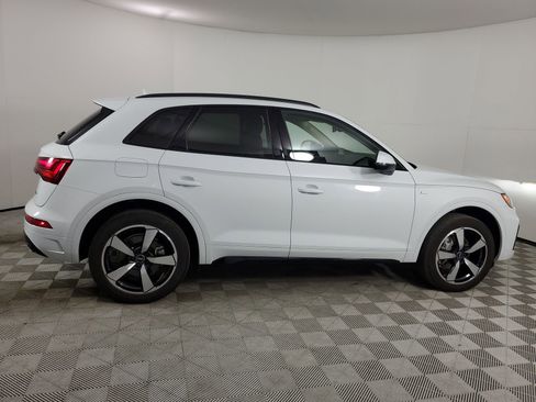 Certified 2023 Audi Q5 2.0T Premium Plus w/ Premium Plus Package image 13