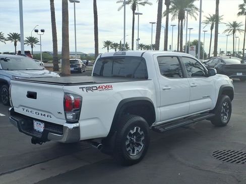 Certified 2020 Toyota Tacoma TRD Off-Road image 8