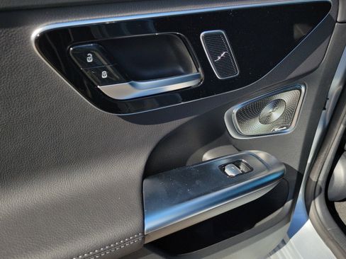 Used 2026 Mercedes-Benz C 300 Sedan image 31
