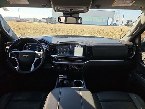 Used 2024 Chevrolet Silverado 1500 LTZ image 19