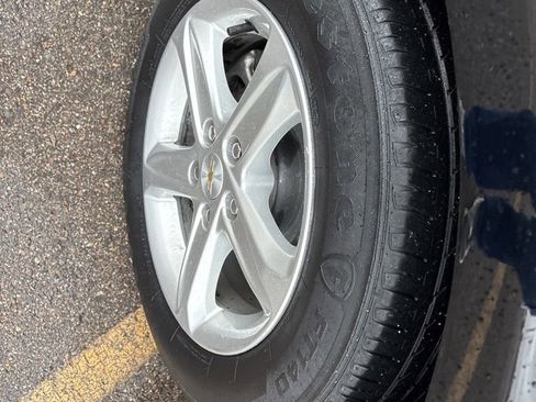 Used 2023 Chevrolet Malibu LT image 5