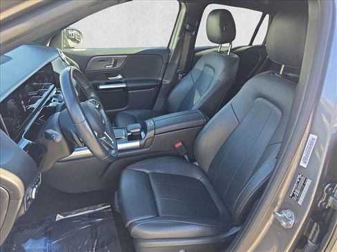 Used 2021 Mercedes-Benz GLA 250 4MATIC image 15