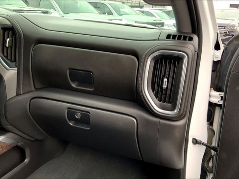 Used 2021 GMC Sierra 1500 Denali w/ Denali Premium Package image 19