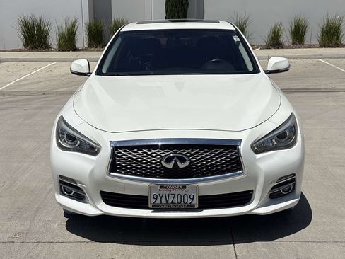 Used 2017 INFINITI Q50 2.0t w/ Moonroof Package RWD image 8