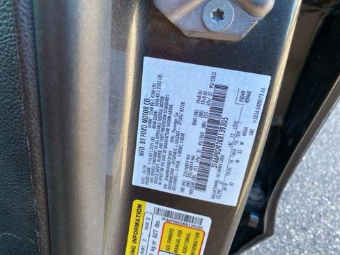 Used 2019 Ford Fusion Titanium AWD/4WD image 27