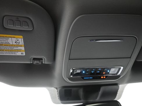 New 2026 Ford F250 Lariat w/ Black Appearance Package AWD/4WD image 2