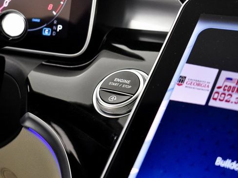 Certified 2025 Mercedes-Benz C 300 Sedan image 25