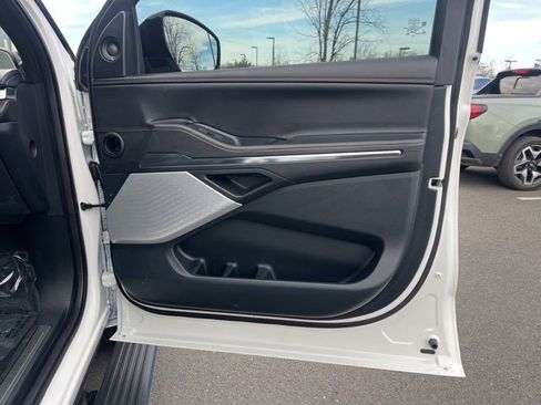 Used 2025 Lincoln Navigator L Black Label image 30