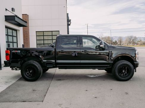 Used 2024 Ford F350 Platinum image 12