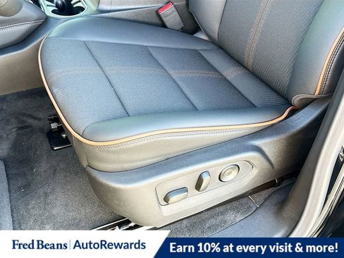 New 2025 GMC Canyon AT4 w/ Nightfall Edition image 19