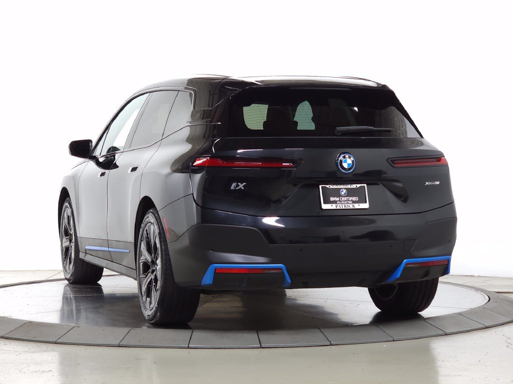 Certified 2024 BMW iX xDrive50 AWD/4WD image 7