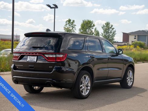 Used 2024 Dodge Durango GT image 7