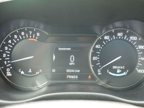 Used 2019 Lincoln MKC Select w/ Select Plus Package AWD/4WD image 13