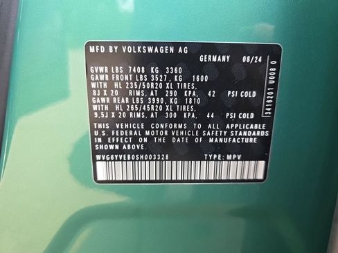 Used 2025 Volkswagen ID. Buzz 1st Edition AWD/4WD image 18