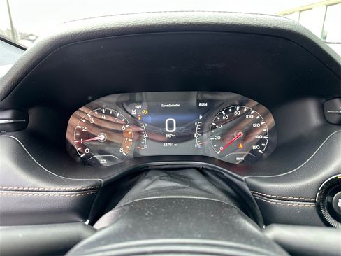 Used 2022 Jeep Compass Limited image 16