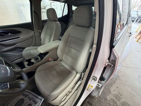 Used 2018 GMC Terrain Denali w/ Driver Alert Package II image 11