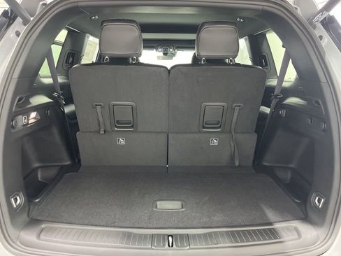 New 2025 Jeep Grand Cherokee L Altitude RWD image 26