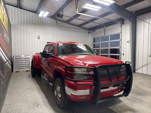 Used 2003 Chevrolet Silverado 3500 LS w/ Skid Plate Package AWD/4WD image 14