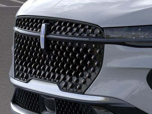 New 2026 Lincoln Nautilus Black Label AWD/4WD image 17
