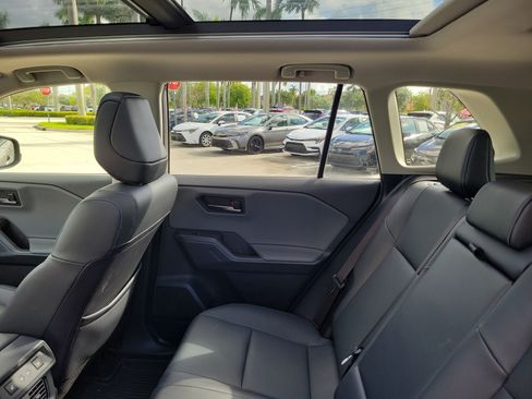 Used 2026 Toyota RAV4 Limited AWD/4WD image 15