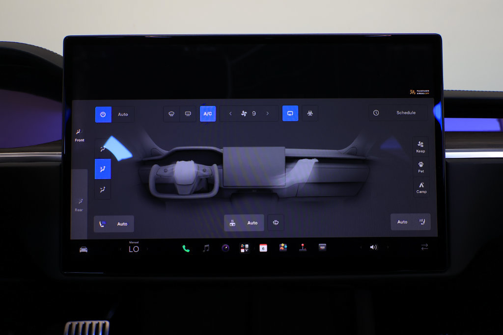 Used 2022 Tesla Model S AWD/4WD image 42