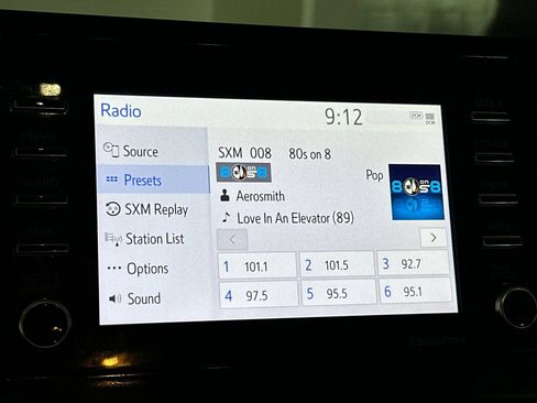 Used 2024 Toyota Camry LE FWD image 21