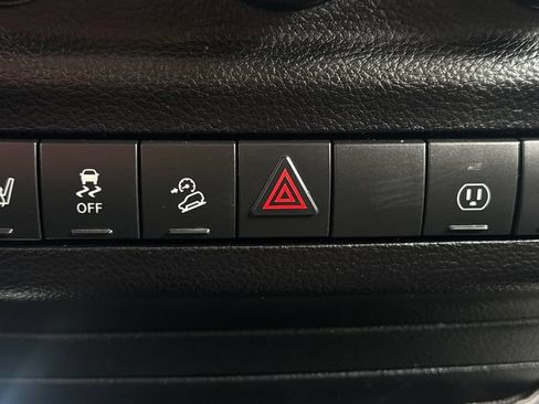 Used 2013 Jeep Wrangler Unlimited Rubicon w/ Dual Top Group AWD/4WD image 37