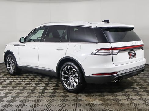 Used 2025 Lincoln Aviator Reserve w/ Illumination Package image 14