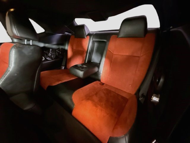 Used 2016 Dodge Challenger R/T Scat Pack w/ Leather Interior Group RWD image 24