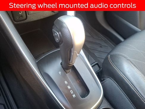 Used 2020 Chevrolet Trax LT w/ LT Convenience Package image 14