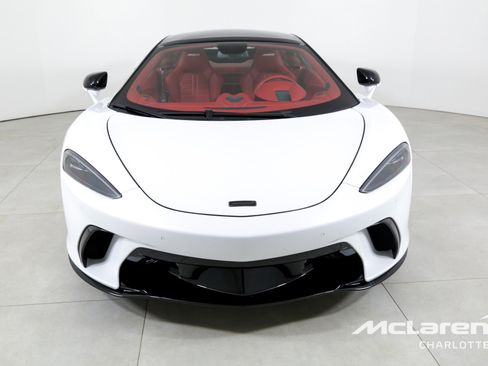 New 2025 McLaren GTS image 4