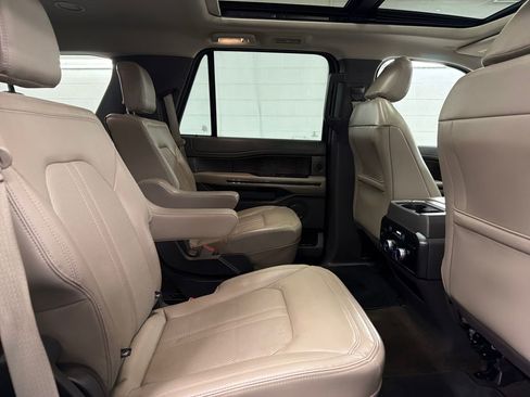 Certified 2021 Ford Expedition Limited RWD image 32