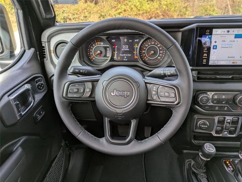 New 2026 Jeep Gladiator Sport image 16