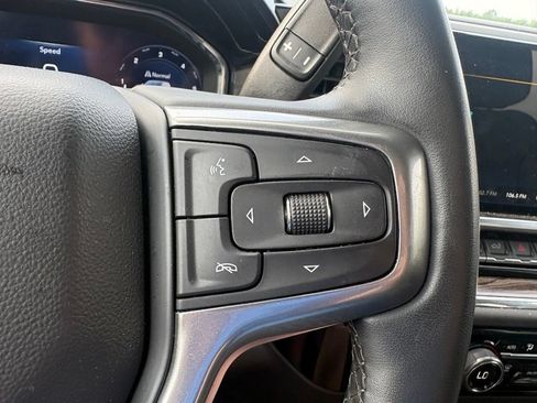 Used 2023 Chevrolet Silverado 1500 LT AWD/4WD image 15