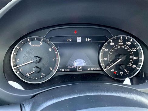 Used 2025 INFINITI QX50 Sport image 20