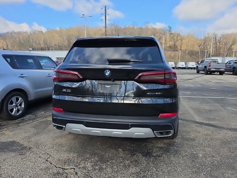 Used 2022 BMW X5 xDrive40i w/ Premium Package AWD/4WD image 12