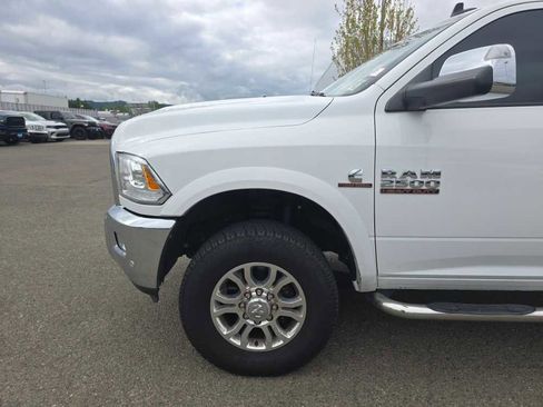 Used 2017 RAM 2500 Laramie image 6
