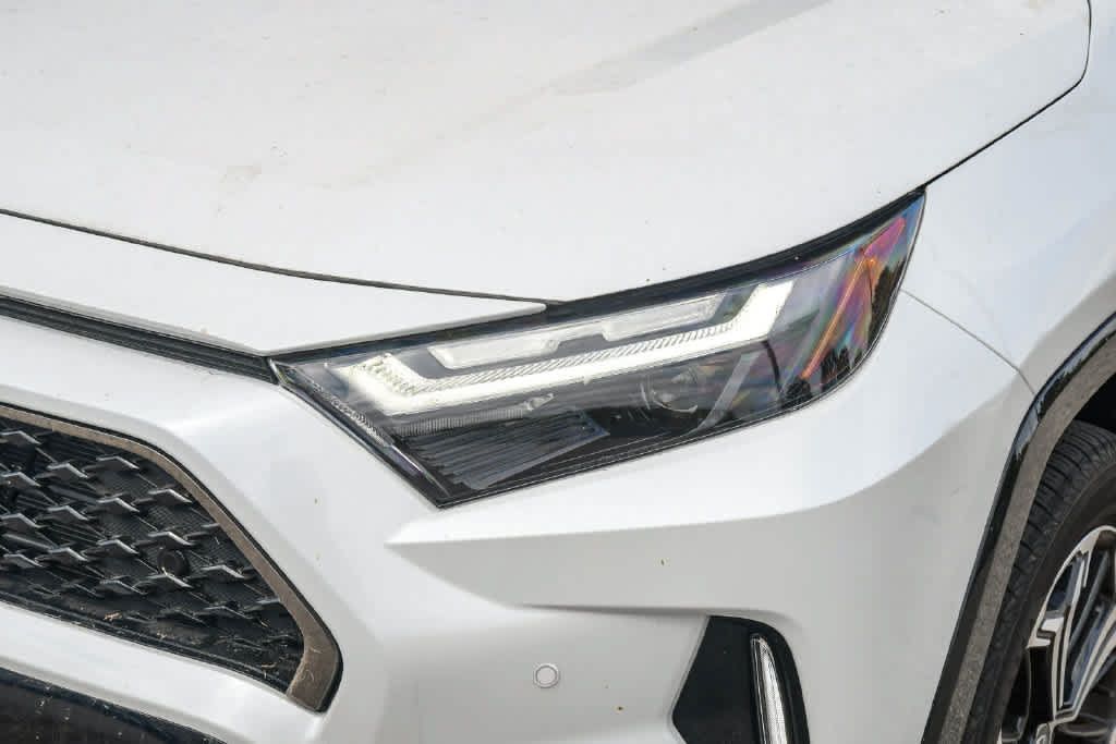 Certified 2023 Toyota RAV4 XSE w/ Premium Package AWD/4WD image 5