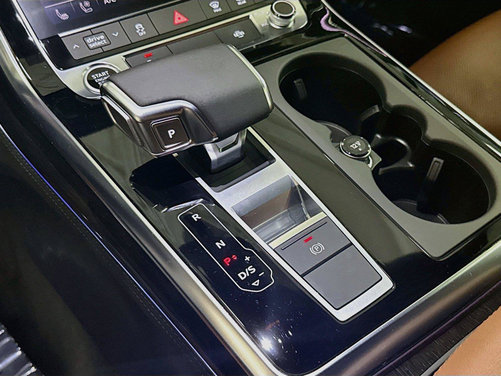 Certified 2024 Audi Q7 3.0T Premium Plus AWD/4WD image 17