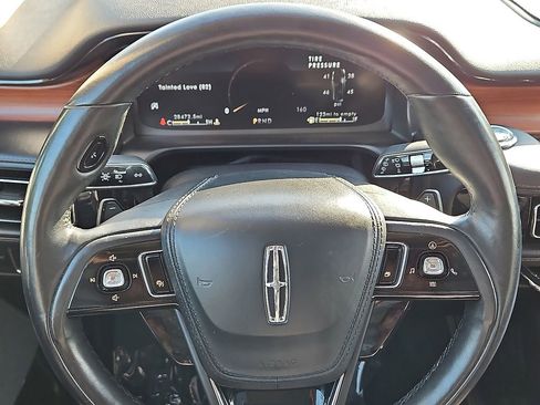 Used 2020 Lincoln Aviator Reserve w/ Equipment Group 202A image 22