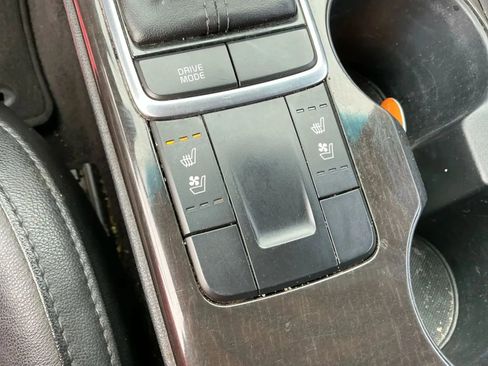 Used 2018 Kia Optima EX w/ Premium Package image 31