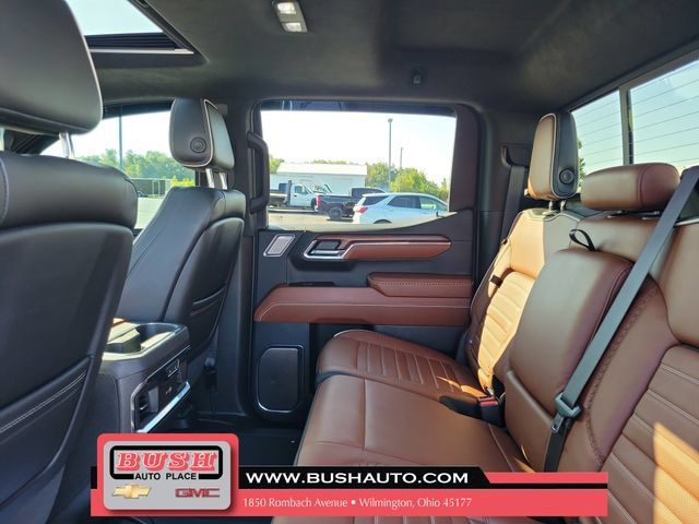 Used 2024 GMC Sierra 1500 Denali Ultimate AWD/4WD image 11