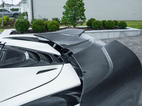 Used 2020 McLaren 720S Performance RWD image 51