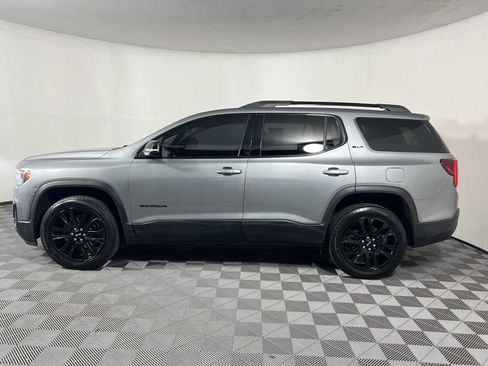 Used 2023 GMC Acadia SLT w/ Elevation Edition FWD image 7