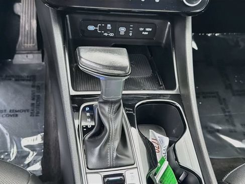 Used 2025 Hyundai Tucson SEL FWD image 17